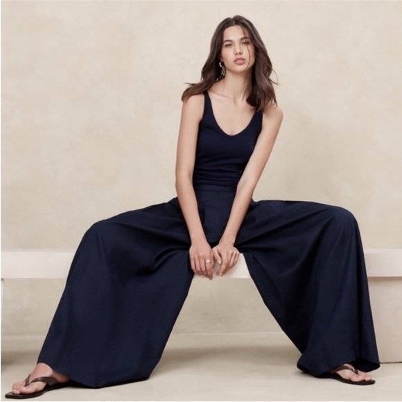 NWT! Banana Republic Preppy Navy Linen-Blend Palazzo Pant - Multiple Sizes🩵